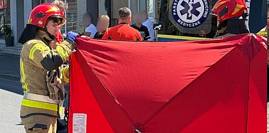 Potrącenie na przejściu dla pieszych w Gostyniu. Mężczyzna trafił do szpitala