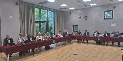 Jednogłośna decyzja radnych. Burmistrz otrzymał absolutorium