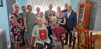 Taki jubileusz zdarza się niezwykle rzadko i budzi ogromny szacunek. Gratulujemy!