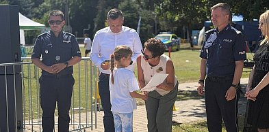 Pokazy służb i wręczenie nagród. Uczniowie uczyli się bezpieczeństwa