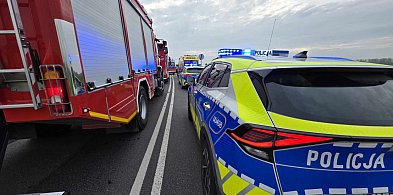 Poniedziałkowe poranki bywają ciężkie. Ci dwaj kierowcy coś o tym wiedzą...-83454