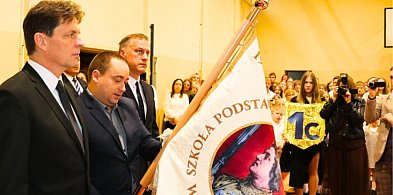 To nowy rozdział w historii szkoły. Od tej chwili będzie im towarzyszył zawsze-83496