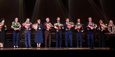 Wielki sukces! Szkoły z naszego powiatu w gronie najlepszych w Wielkopolsce-83883