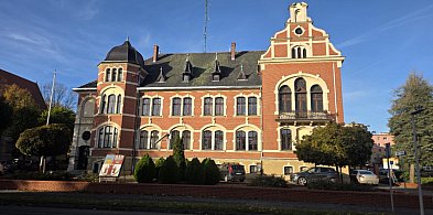 Po miesiącach negocjacji, budynek w końcu został sprzedany! Wiemy, kto kupił-84134