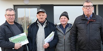 Po VIP-ach nadszedł czas na mieszkańców. Niektórzy czekali na ten moment 45 lat-84686