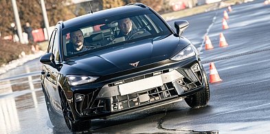 Nowe nieoznakowane auto grupy Speed. Ma 333 KM i zaczyna służbę w Gostyniu-85347