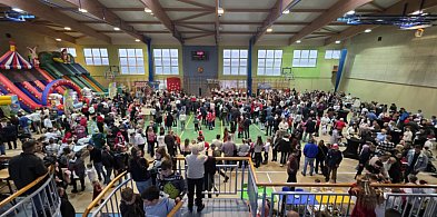 Niesamowity finał Mikołajek w Pępowie! Zebrano ogromną kwotę dla Oskara-85497