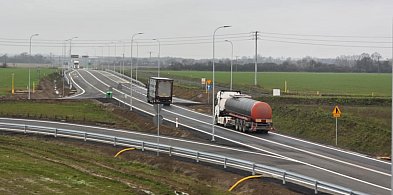 Wierzyć się nie chce! Porównali to, do 7 olimpijskich basenów i aż 30 boisk...-85671