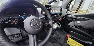 Bez ludzi to tylko blacha. Ale z tym zespołem... Mercedesy gotowe do akcji-86004