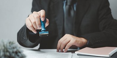 Wykształcenie nie piwo, nie zawsze musi być pełne... Nawet wśród urzędników-86001