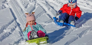 Urzędnicy chyba zrozumieli błąd! Jest pomysł na nową i dośnieżaną ślizgawkę...-86509