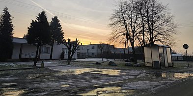 To są jakieś kpiny! Mieszkańcy alarmują i liczą, że w końcu ktoś się tym zajmie-86848