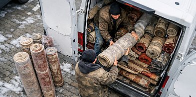 Jeździli pod domach i "wciskali kit", że wyprzedaż. Klienci zaczęli dzwonić...