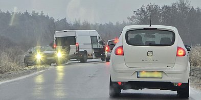 Kolizje, zatrzymane tiry i samochody bez szans pod górę. Tak wygląda sytuacja...