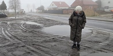 Roztopy odsłoniły to, o czym mieszkańcy mówią od dawna. Petycja już w urzędzie!