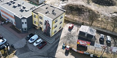 Kiedy rano przyszli do pracy, zamki w drzwiach były zablokowane. Co się stało?