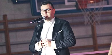 Rok temu byli "pod kreską". Teraz dostali pieniądze, o jakich im się nie śniło