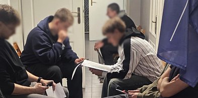 Zaczęło się dzisiaj. Prawie 500 osób musi się stawić. Kobiety też są wzywane...