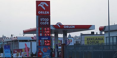 Zmiana z dnia na dzień. Takie ceny paliw kierowcy zobaczyli dziś rano na stacjach