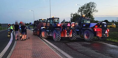 Jechał przez rondo, wtedy to się stało. Beczka zablokowała obwodnicę DW 434