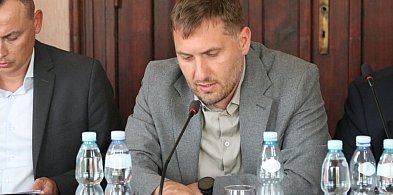 Studia podyplomowe pod lupą radnych. W tle afera Collegium Humanum