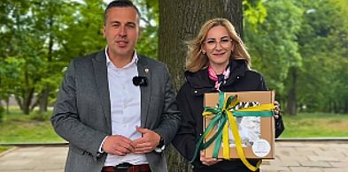 Data nie była przypadkowa. W ten sposób gmina chce cieszyć się razem z rodzicami