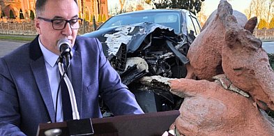 50 lat stał i tak niech zostanie, ale... Ubezpieczenie raczej nie pokryje kosztów