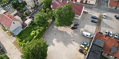 Kiedyś był tam ogród, teraz nieużytek. W Piaskach, powstać ma nowe miejsce...