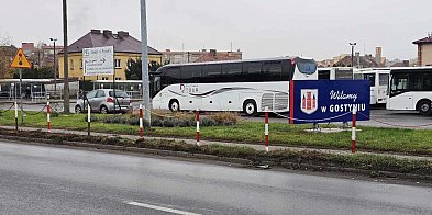 Chodzi o autobusy na trasie Gostyń-Śrem-Poznań...-83664
