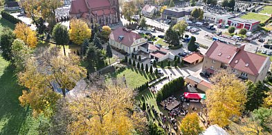 Od modlitwy do wspólnego obiadu. Parafialny odpust...-83706