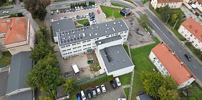 Z zewnątrz jeszcze spokój, w środku rewolucja. Tak...-83835