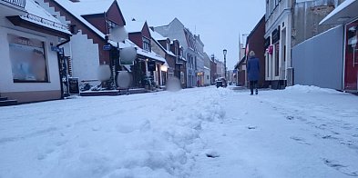 Śnieg na ulicach, paragraf przy płocie. Gdzie kończy się gmina, a zaczyna...-85029