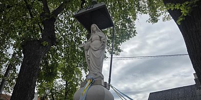 Uszkodzone palce, brud i ślady czasu. Tak ratowano...