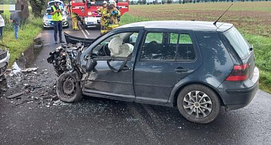 Podwójna ciągła, wyprzedzanie I potężny huk! To musiało się tak skończyć-82701