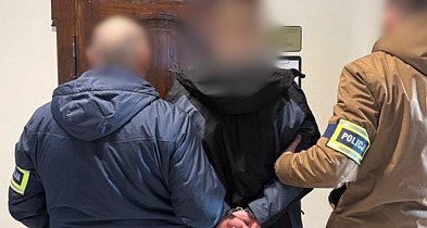 Koszmar za zamkniętymi drzwiami! Po tym co zrobił ich wnuczek...-83532