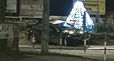 Na trzeźwo by tego nie zrobił. Teraz młodemu kierowcy grozi do 3 lat...-85740