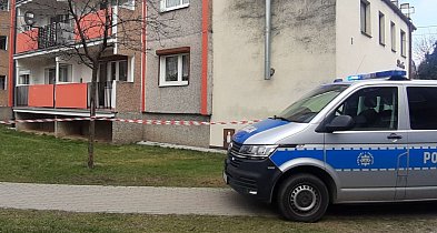 Tragedia wisiała w powietrzu!. Chwycił za nóż i dwa razy dźgnął własnego ojca