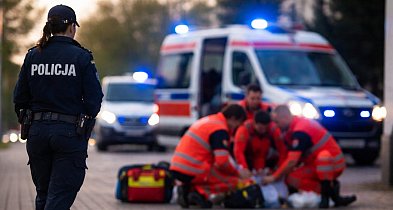 Zasłabł i osunął się na ziemię... Nie żyje 59-letni mężczyzna. Zmarł na ulicy