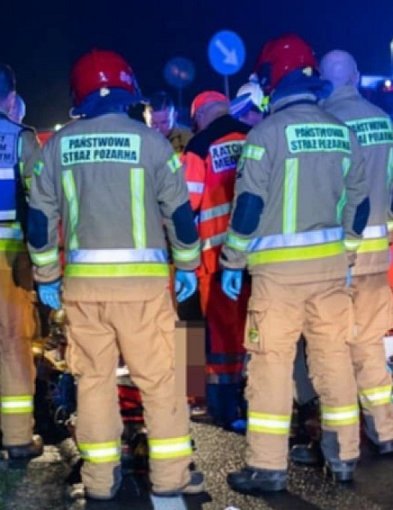 Tragiczny wypadek na DW 434. Nie żyje rowerzysta. Kierowca nie zdążył...-84500