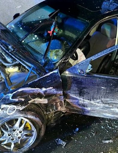 Zderzenie dwóch BMW... Wśród czterech poszkodowanych kobieta w ciąży