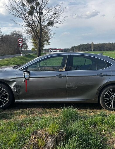 Na pierwszy rzut oka był poszkodowany. Po chwili okazało się, że coś ukrywa