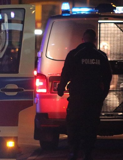 Nie żyje 21-latka! przechodziła przez pasy, uderzyło w nią Porsche