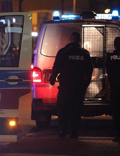 Dramatyczny finał sprzeczki.  Wyciągnął nóż i wbił mu go w klatkę piersiową