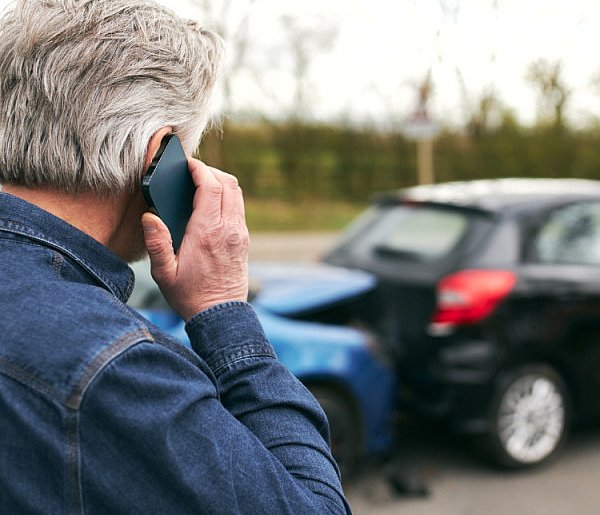 Pan Waldemar był pewien, że coś jest nie tak. Od razu wezwał policję. Miał nosa-84698