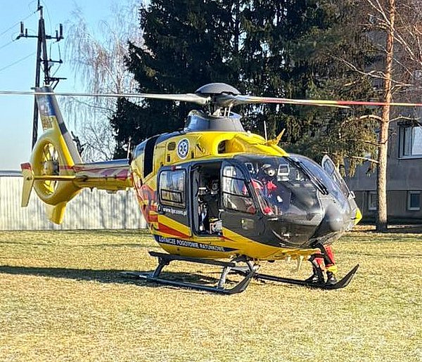 Nie było z nim kontaktu, nie pojawił się w pracy. Strażacy siłą otworzyli drzwi...-86905