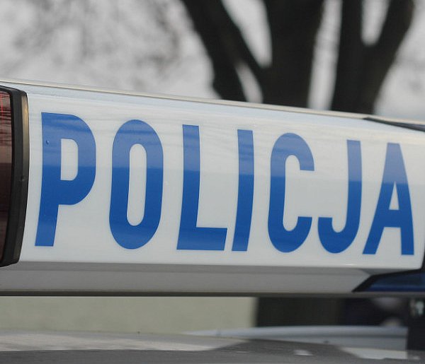 Po kolizji nie hamował, tylko dodał gazu. Świadek nie odpuścił, ruszył za nim