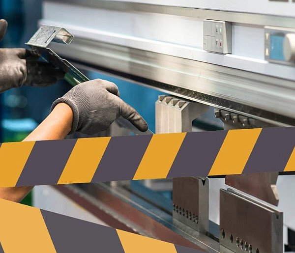 Poważny wypadek przy pracy! Mężczyzna prawdopodobnie już nigdy nie odzyska...