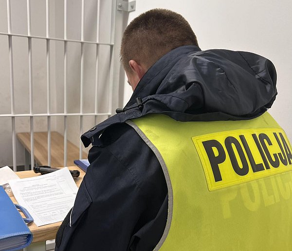 Trzy razy próbował wynieść alkohol z tego samego marketu. To, co wyszło później...