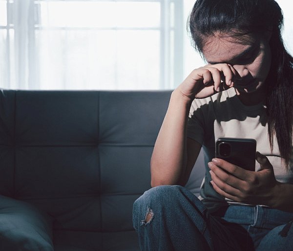 1 kwietnia zawiadomiła policję. I to nie był żart. Kobiecie nie było do śmiechu