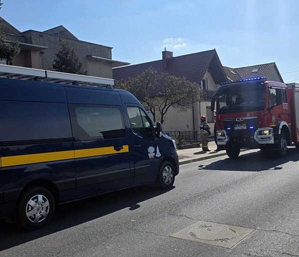 Mieszkańcy zauważyli dym i wezwali straż, ale prawda okazał się zupełnie inna